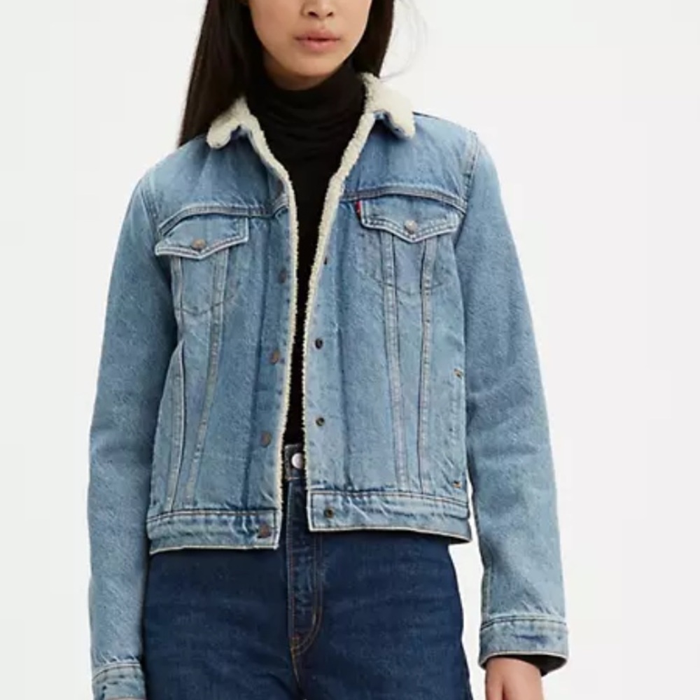 New Levi’s Sherpa Truckers Jacket